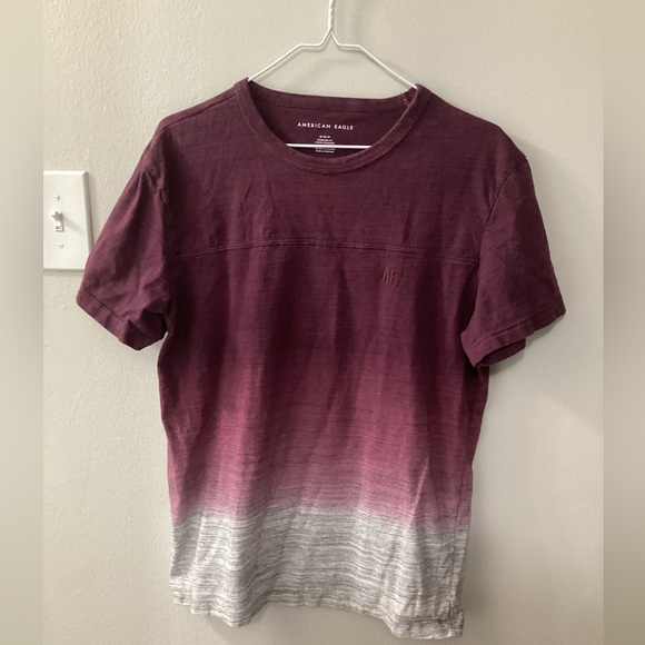 Men’s American Eagle Purple Maroon Gray size Medium Tee - Picture 1 of 1